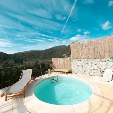 La Vedetta Sea View *